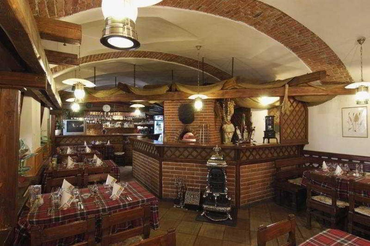 Hostel Junior Прага Экстерьер фото