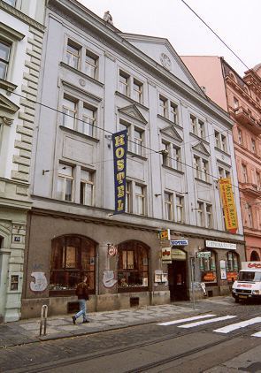 Hostel Junior Прага Экстерьер фото